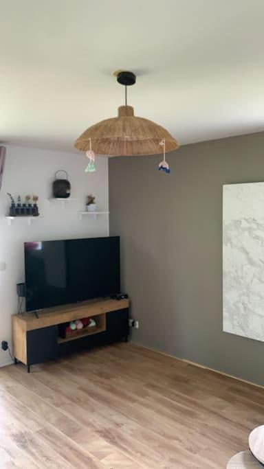 Appartement Lumineux De 60M2 Guer Exteriör bild