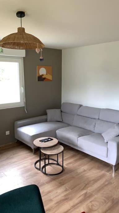 Appartement Lumineux De 60M2 Guer Exteriör bild
